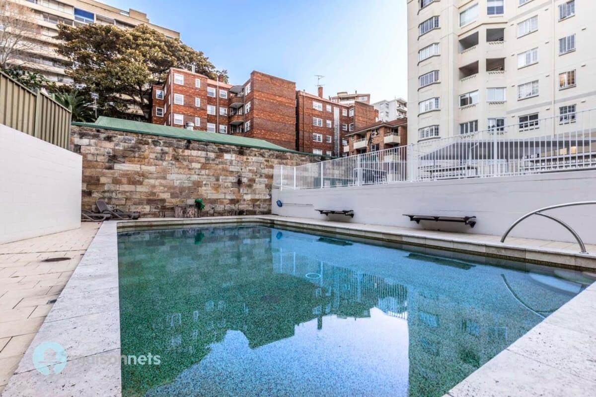 Studio Apt With Parking Balcony & Water Views Сидней Экстерьер фото