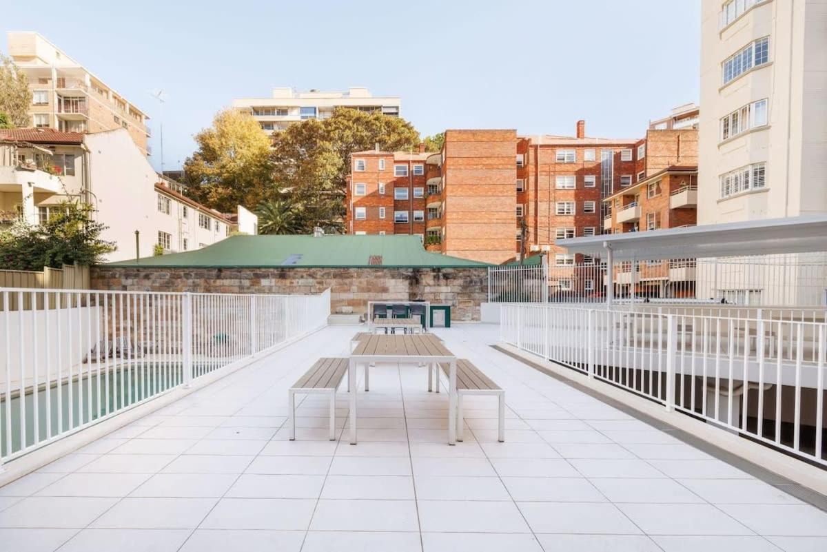 Studio Apt With Parking Balcony & Water Views Сидней Экстерьер фото